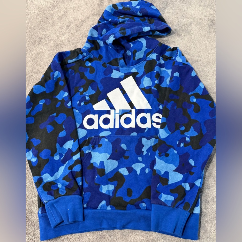 adidas Blue Camo Logo Pullover Hoodie. Pre-Loved